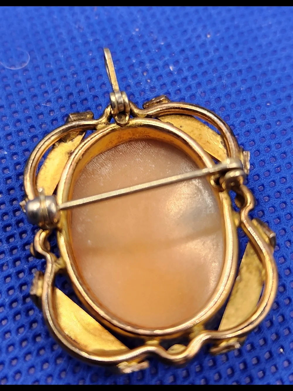 Vtg. Gold Filled Filigree Design Cameo Brooch/Bail